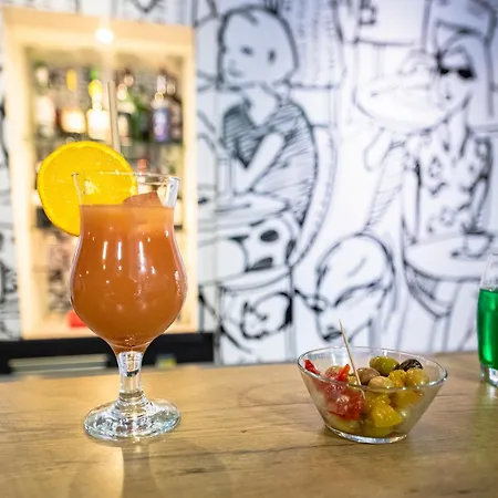 阿维尼翁中心欧洲港口宜必思酒店 酒店 3*
