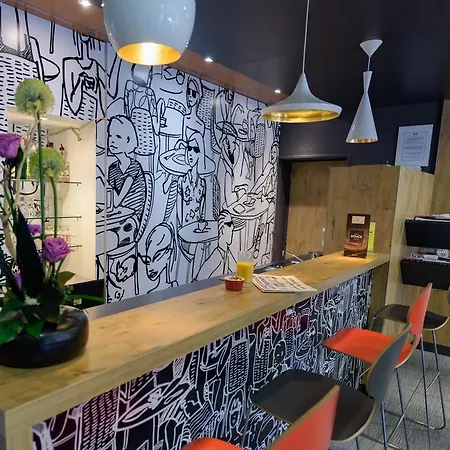 阿维尼翁中心欧洲港口宜必思酒店 3*